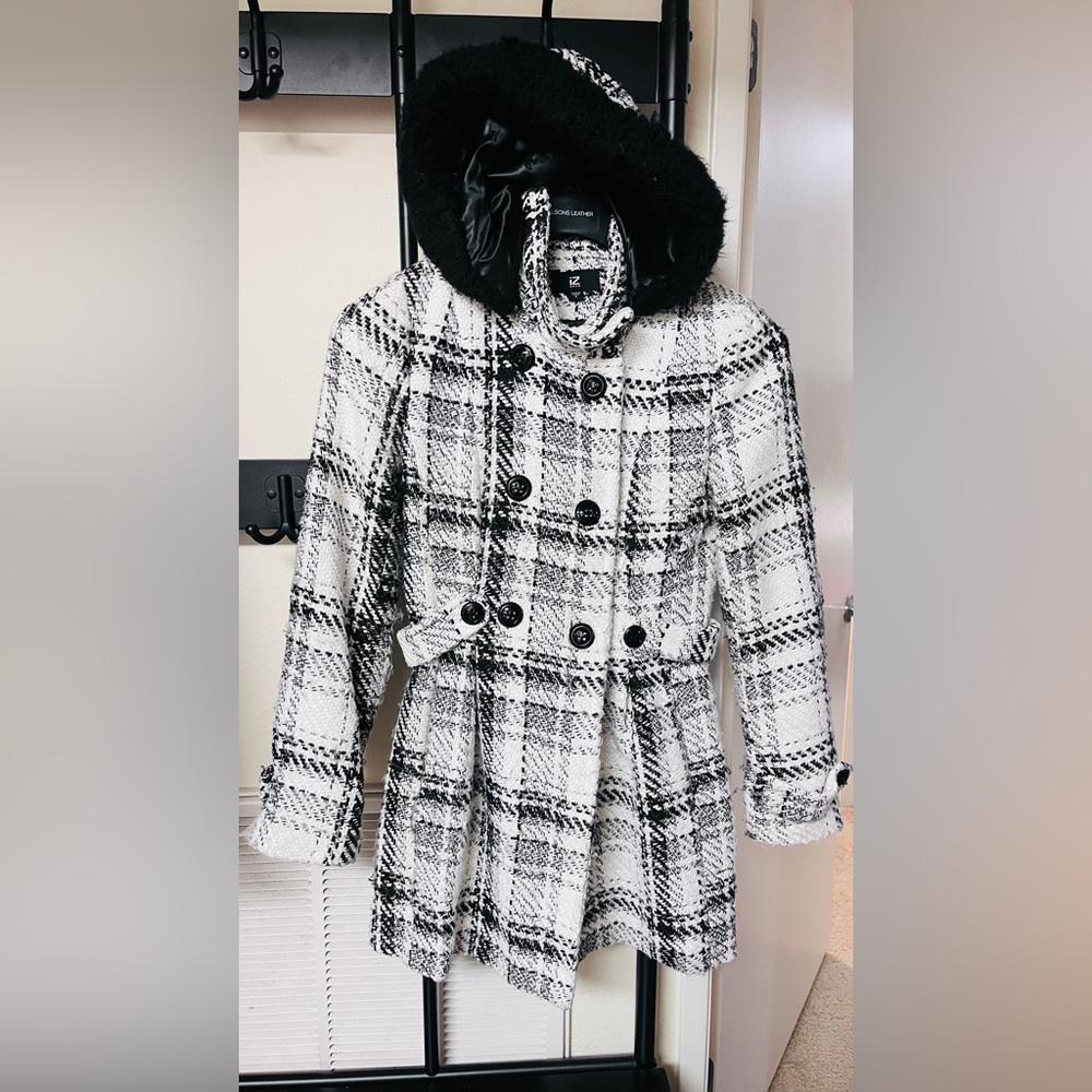IZ BYER Womens SIZE S Black And White Plaid Button Up Pea Coat Pockets Jacket
